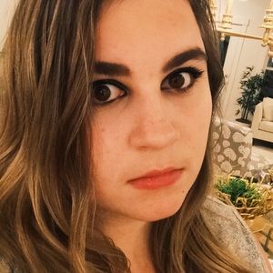 Meet your Posher, Ellen